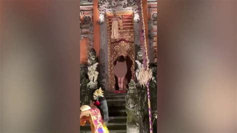 german woman in bali temple|German tourist strips naked and gatecrashes sacred performance。